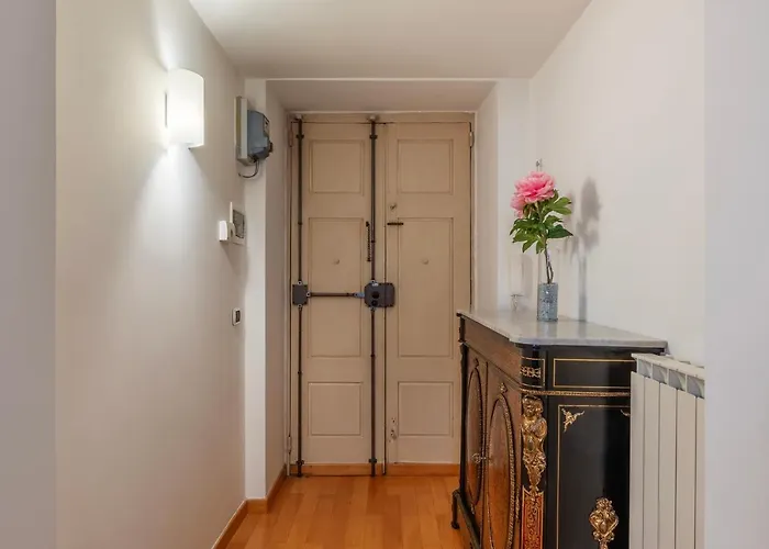 Apartamento Tra Castel Sant'angelo E Del Vaticano Flat *